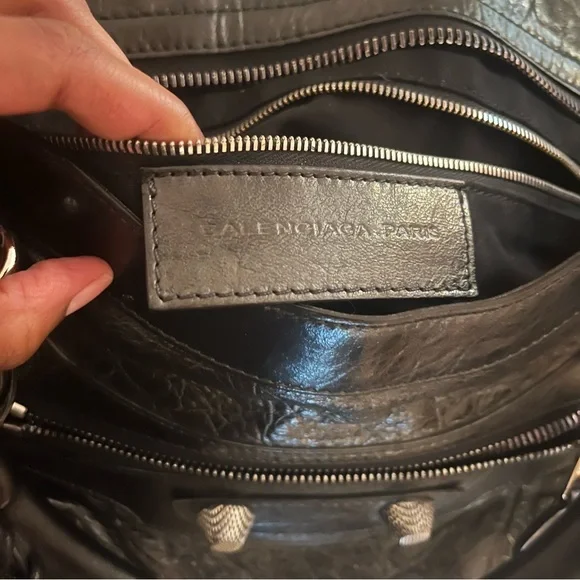 Balenciaga City Bag - Picture 7 of 8
